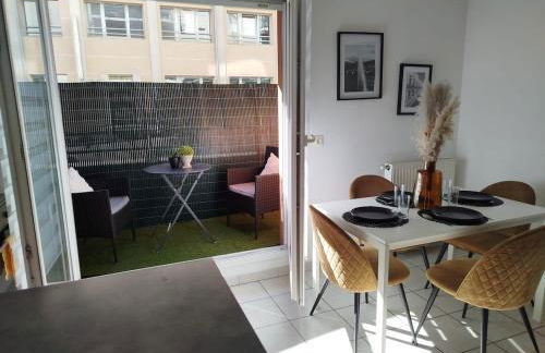 T2 cosy l Parking l Hyper centre l 20min de Genève - Foto 5