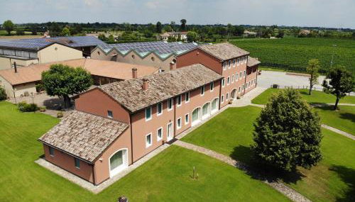 Tenuta Santomè - Foto 3, Garden view