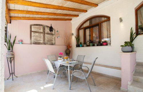 Kiki's Apartments - Photo 58