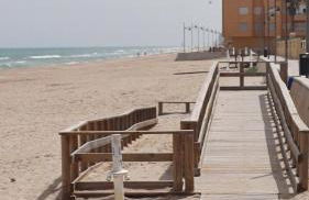 Adosado/casa con terraza y buhardilla. Playa El Perelló - Foto 70