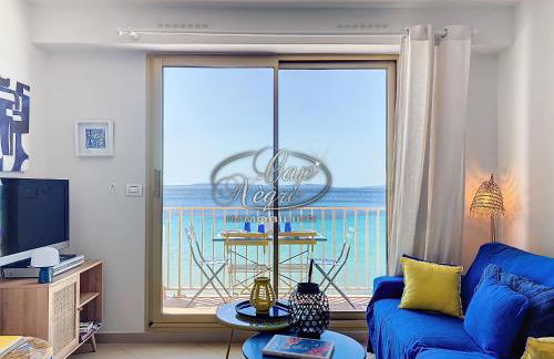 Appartement T2 vue mer, pieds dans l'eau avec accès direct à la plage de Cavalière - LE LAVANDOU - Foto 2