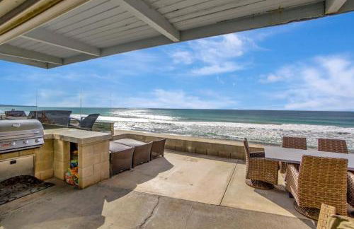ON THE SAND!! Private Beach! OCEAN FRONT HOT TUB!! - Foto 15