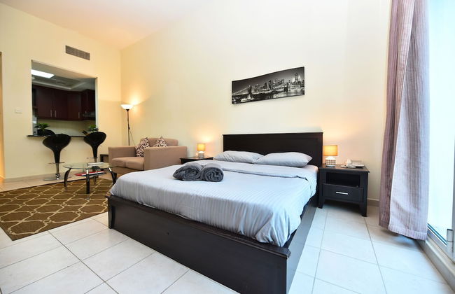 MRH - Studio in Discovery Gardens - Photo 2