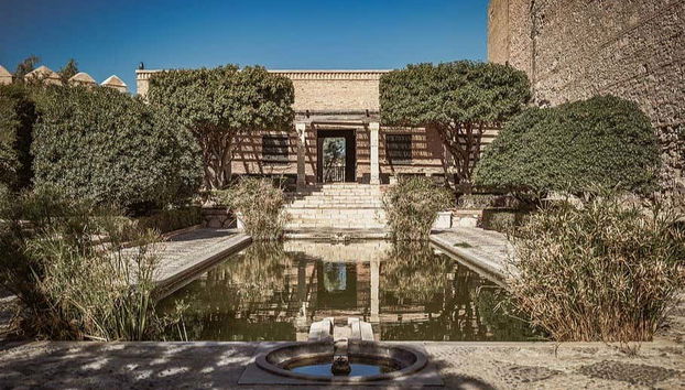 Uno dei cortili dell'Alcazaba