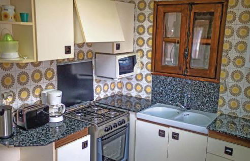 Cozy Home In Palafolls - Foto 26