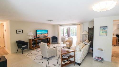 Zen 2BR home 10 min from Siesta Key - Palm Garden - Foto 5