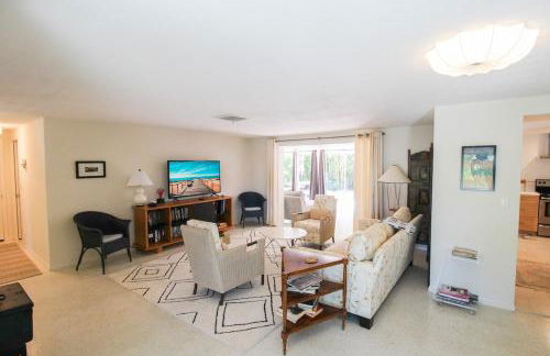 Zen 2BR home 10 min from Siesta Key - Palm Garden - Foto 5