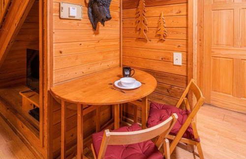 Cabin #1 Buffalo Herd -Pet Friendly - Sleeps 6 - Playground & Game Room - Foto 6