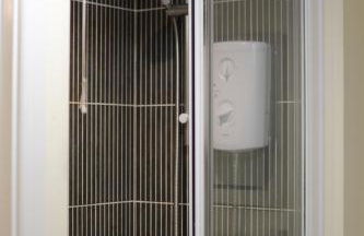 Family home close to Shrewsbury Town centre - Photo 38