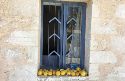 Traditional Village House - Photo 36