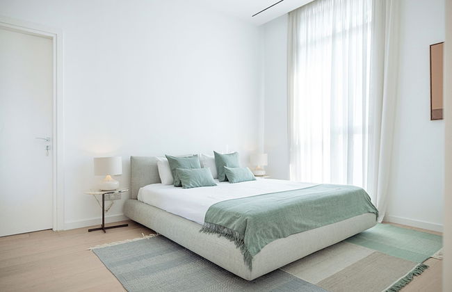 Central Park Residence - Photo 22