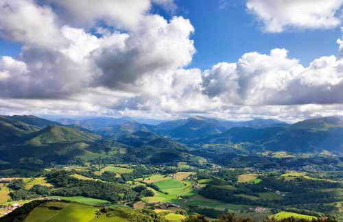 Maison basque de charme avec piscine - Foto 44