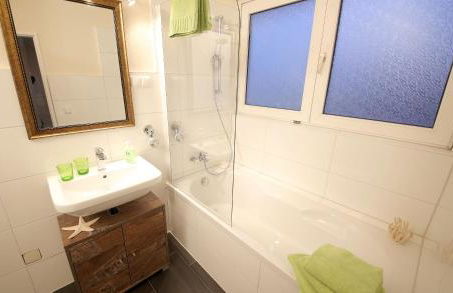 Art City-Studios Kassel 4 und 8, groß, modern, citynah, je 3 Schlafzimmer, kostenfreie Parkplätze, Süd-Balkons, ruhig, Herkulesblick - Foto 23