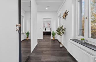 Iller Homes Memmingen - Moderne Fewos mit Terrasse für bis zu 7 Pers mit Parkplätzen - Foto 12