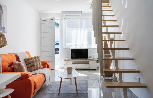 Tangerine 1-Bedroom Apartment in Larnaca - Foto 1