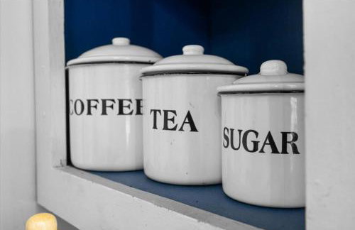 The Heartwood Hideaway-Charming Cabin Getaway-Trails, Creek, and Starry Nights - Foto 72