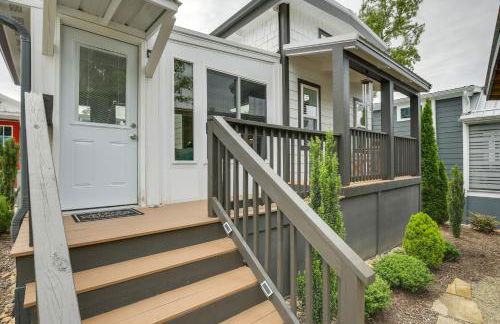 Flat Rock Tiny Home Fall Getaway with Grill! - Foto 19