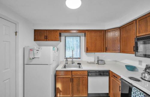 Little Cloud 10M - Retreat with Adirondack Charm - Photo 13