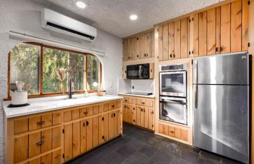 Mansion of Belleayre Mountain! POOL, SAUNA, Game Room - Foto 32