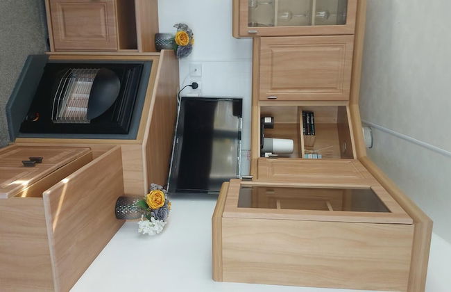 3-bed Homely Modern Caravan in Clacton-on-sea - Foto 12