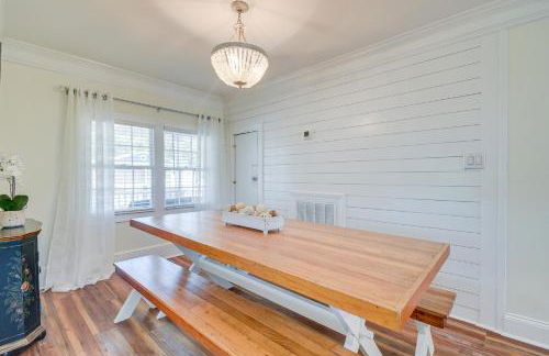 Walk to Water Coastal-Chic Home Near Myrtle Beach - Foto 8