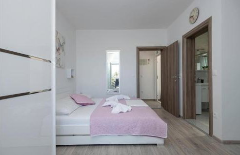 Amazing Apartment In Podaca With Wifi - Foto 21