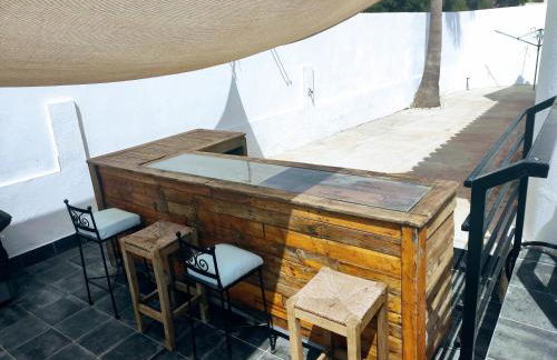 Torreguadiaro Villa - 2 mins walk from the bars and restaurants - Foto 16