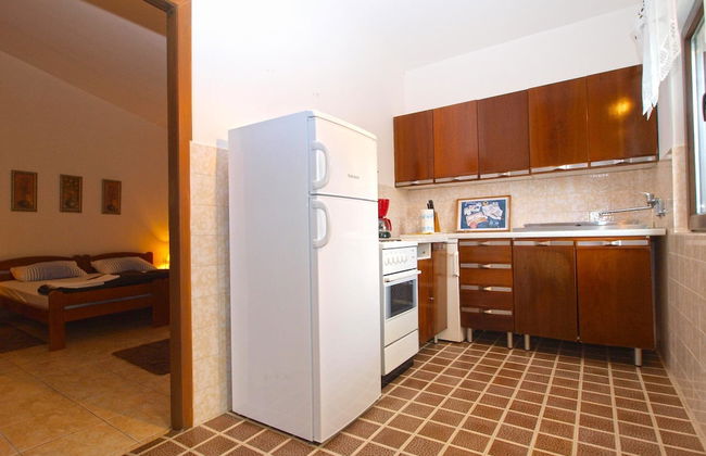 Apartment 1408 - Photo 19