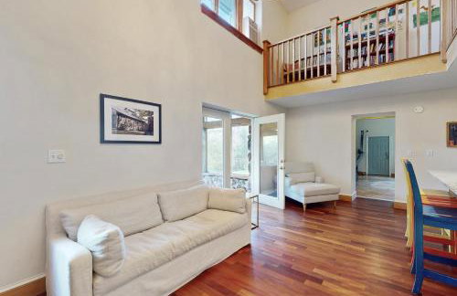 Stone House - Photo 7