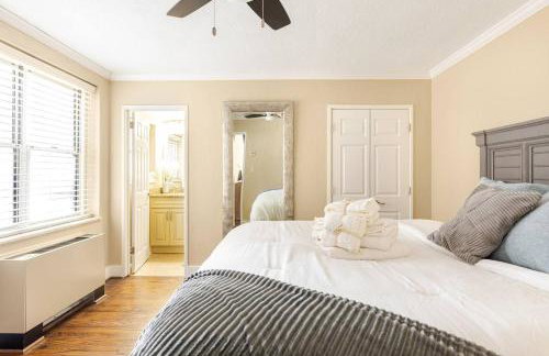 Downtown Condo Near Georgia Aquarium w Free Parking - Foto 1