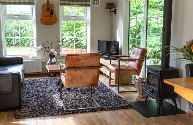 2 bedroom House in Dalfsen with swimming pool and garden - Photo 2