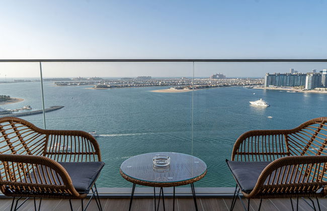 YOUR STAY Apartments Luxury Beachfront Living - Photo 30