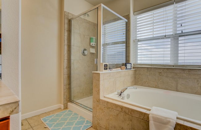 Urban Practicality! 3 Beds, Patios & Dog Friendly - Photo 35