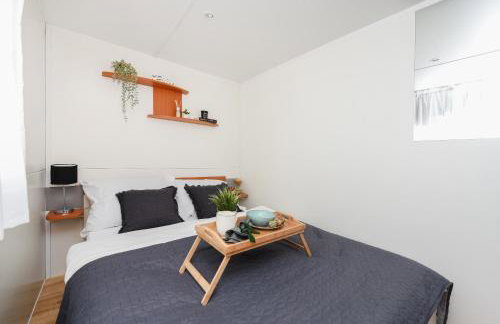 MIA mobile home with jacuzzi - Photo 31