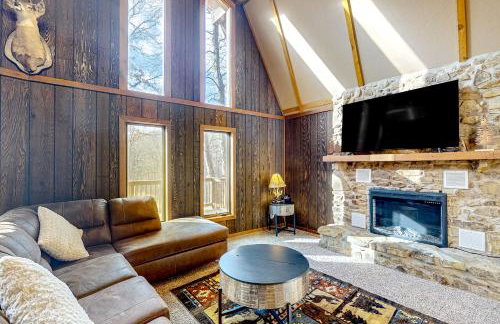 12 Mi to Downtown Hot Tub, Fire Pit Game Room! - Foto 5