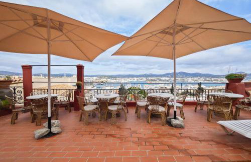 Navila Estudio en la piscina - Photo 19
