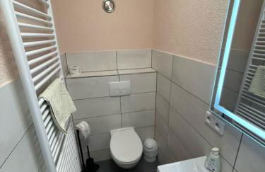 Top-moderne Ferienwohnung und Apartments auf früherem wunderschönen Bauernhof im Elbe-Elster-Kreis in Brandenburg bei Herzberg-Elster, Schönewalde, Holzdorf - Foto 37