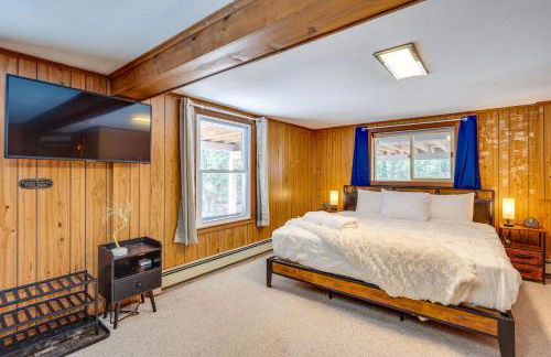 Haverhill Mtn Retreat Hike, Ski, Relax in Hot Tub - Foto 26