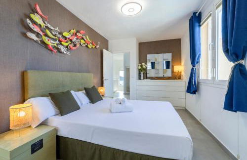 La Casa de Playa - piscina y jacuzzi a 50m del mar - Foto 32