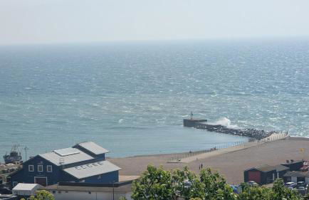 Period Suntrap Gem, Sea View 5 min to Sea and Station - Foto 25