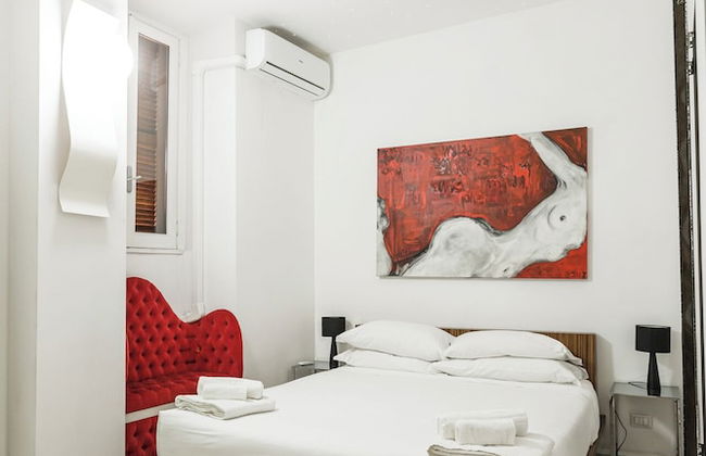 Stylish Apartment Close To Piazza Navona - Photo 9