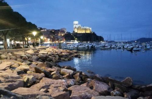 La Graziosa in Villa wifi parcheggio gratuito self check-in zona Lerici Guercio - Photo 67