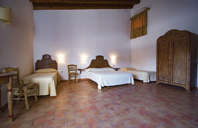 Maragani Beach Rooms & Breakfast - Photo 9