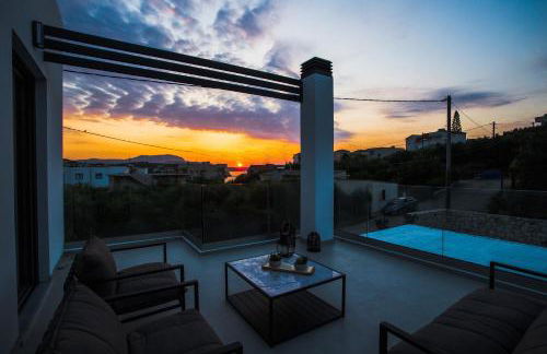 Avrilia Seaside Villa Heated Pool - Foto 47