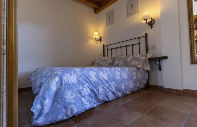 Chalet in Toba Near Montes Obarenes Park - Foto 6