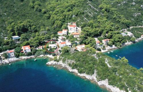 Mljet 4 You - seafront apartment - Foto 2
