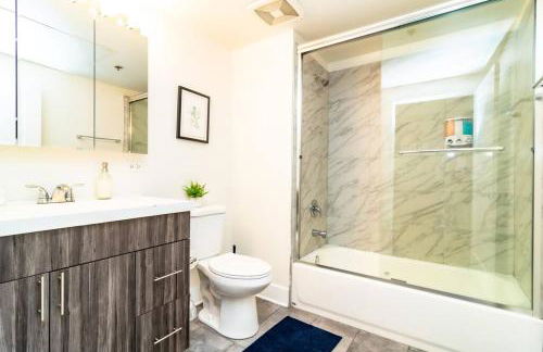 Family Friendly Spacious 3BR Suite Sleeps up to 10 guests with Optional Parking and Gym Access Near McCormick Place and Soldier Field - Foto 20