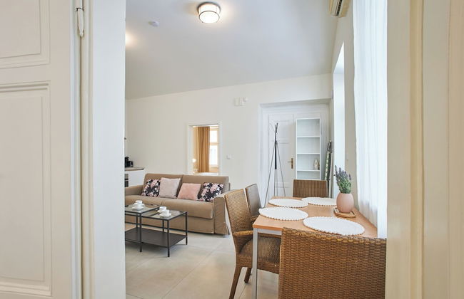 Wenceslas Square Residence - Photo 19