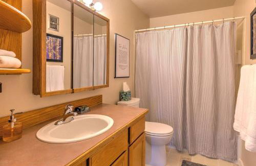 Anchor Town Lodge - Photo 7