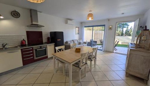 gite de l'ille, avec terrasse et parking privé - Photo 4